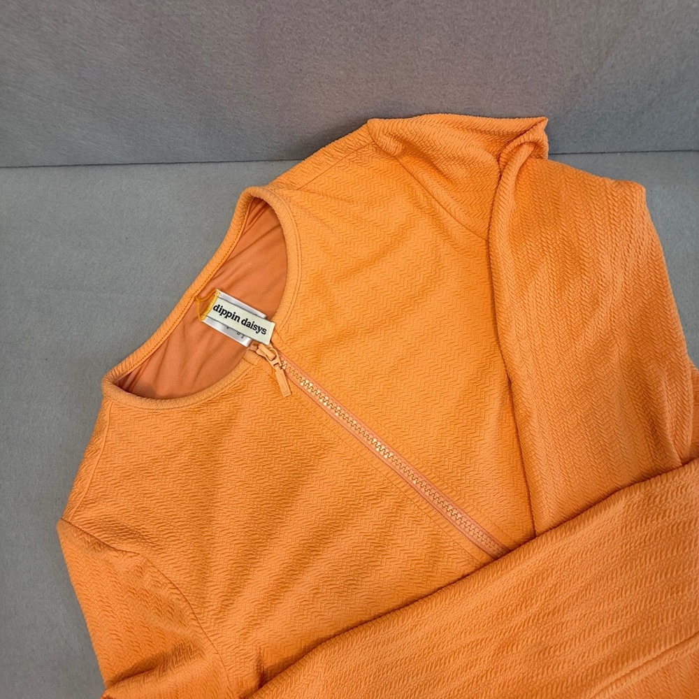 Womens Dippin Daisy's Orange Swim Textured Half‎ Zip Long Sleeved Rash Guard M